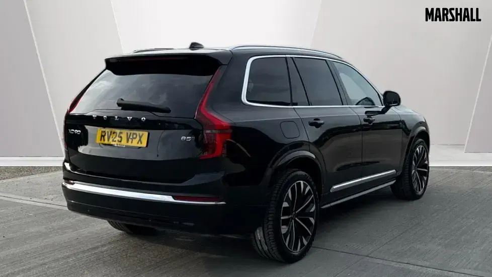 Usado Volvo XC90 Ultra 250 HP (183 kW) 2025 Preto SUV