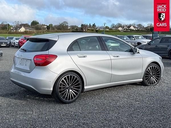 Used Mercedes A180 SE 109 HP (80 kW) 2016 Silver Hatchback