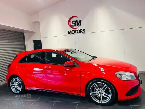 Used Mercedes A180 Executive 109 HP (80 kW) 2017 Red Hatchback