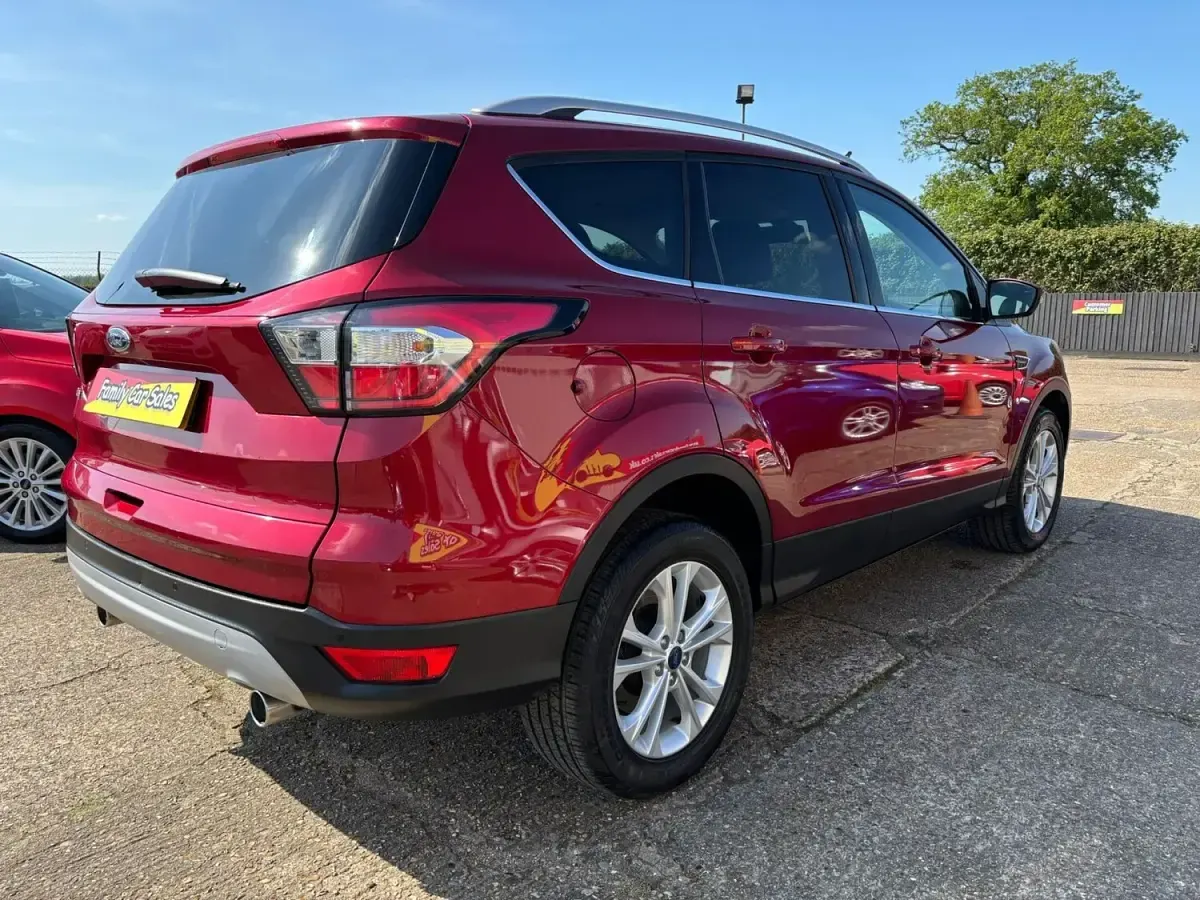 Used Ford Kuga Titanium 2016 Red SUV
