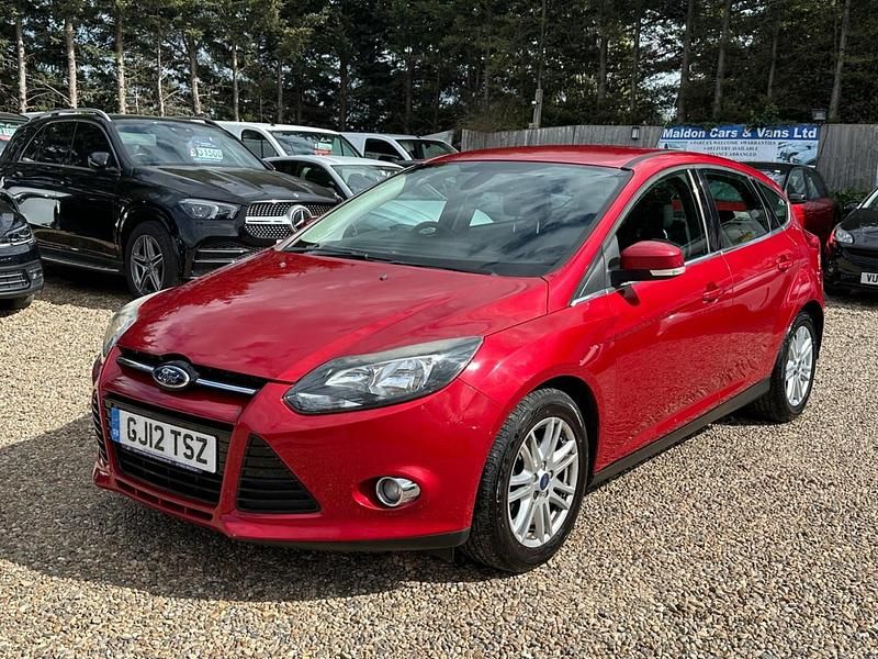 Used Ford Focus Titanium 2012 Red Hatchback