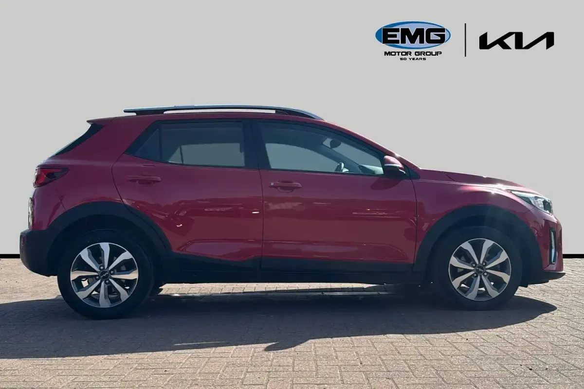 Used Kia Stonic 98 HP (72 kW) 2024 Red SUV