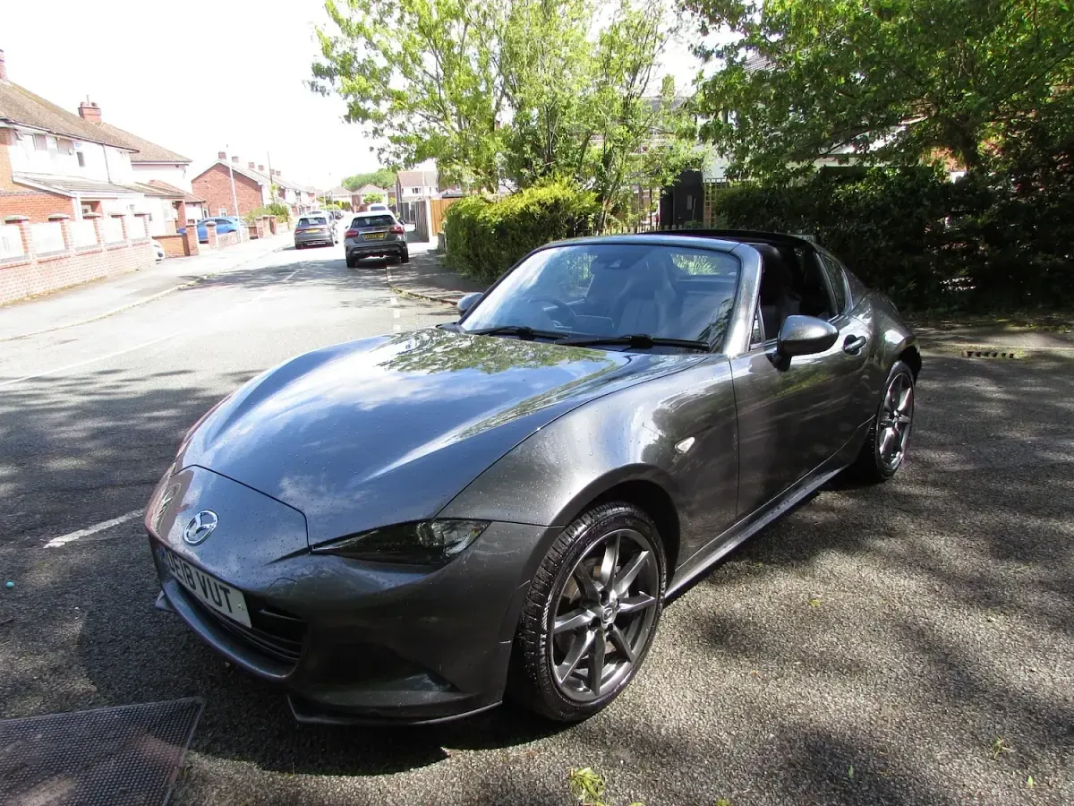 Used Mazda MX5 Inclusive 160 HP (117 kW) 2018 Grey Cabriolet