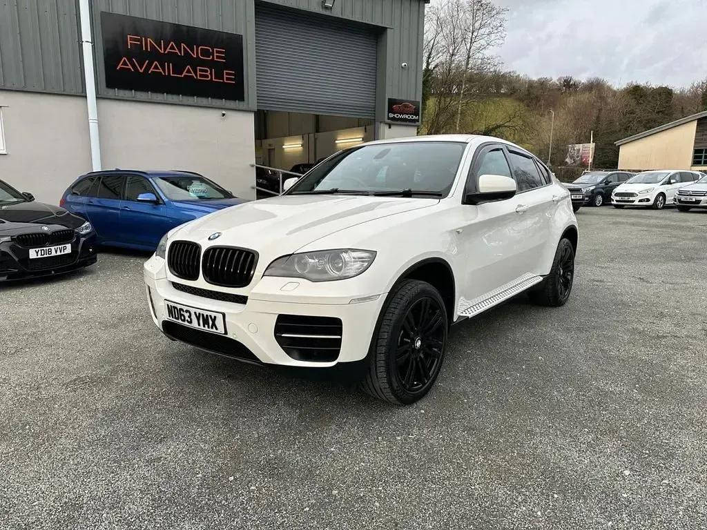Used BMW X6 M Performance 381 HP (280 kW) 2014 White SUV