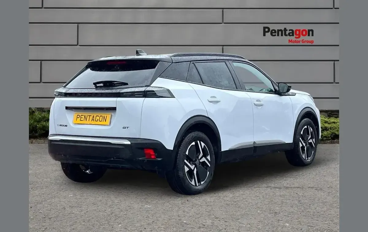 Used Peugeot e-2008 GTi 100 kW (136 HP) 2024 White SUV
