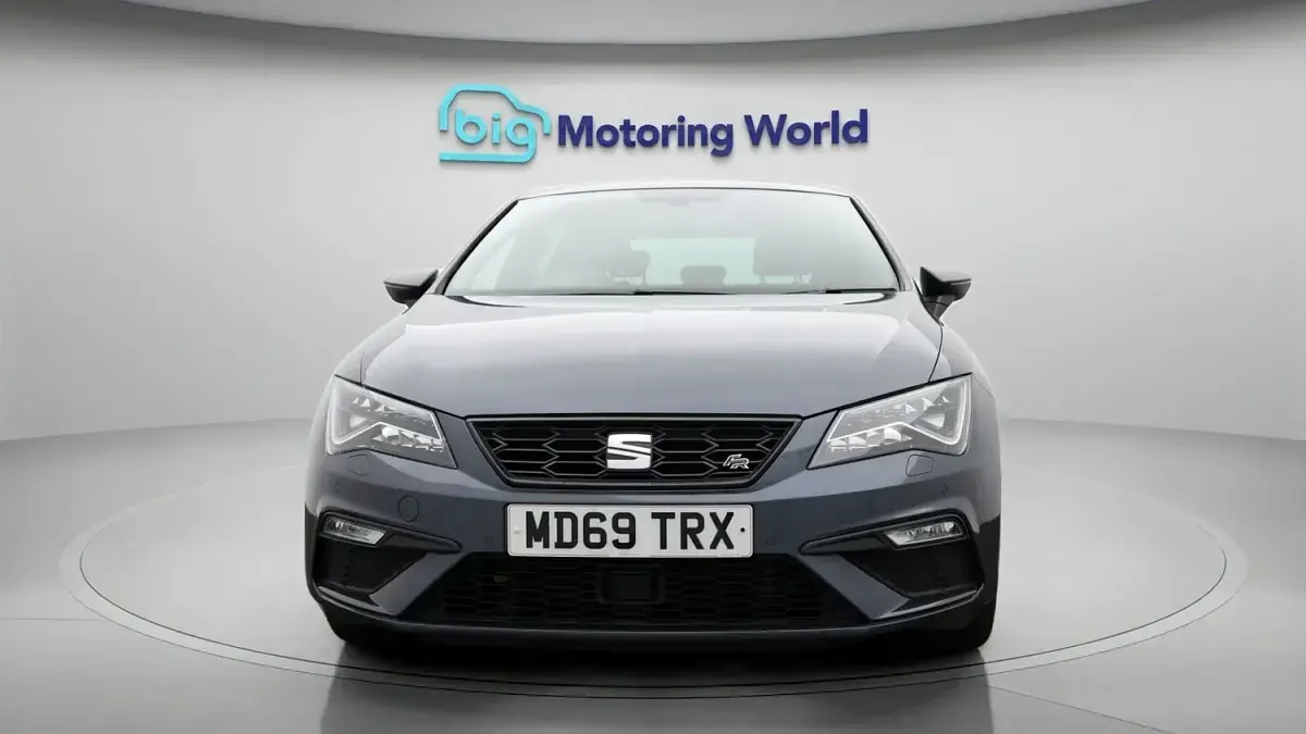 Used Seat Leon Black Edition 131 HP (96 kW) 2020 Grey Hatchback