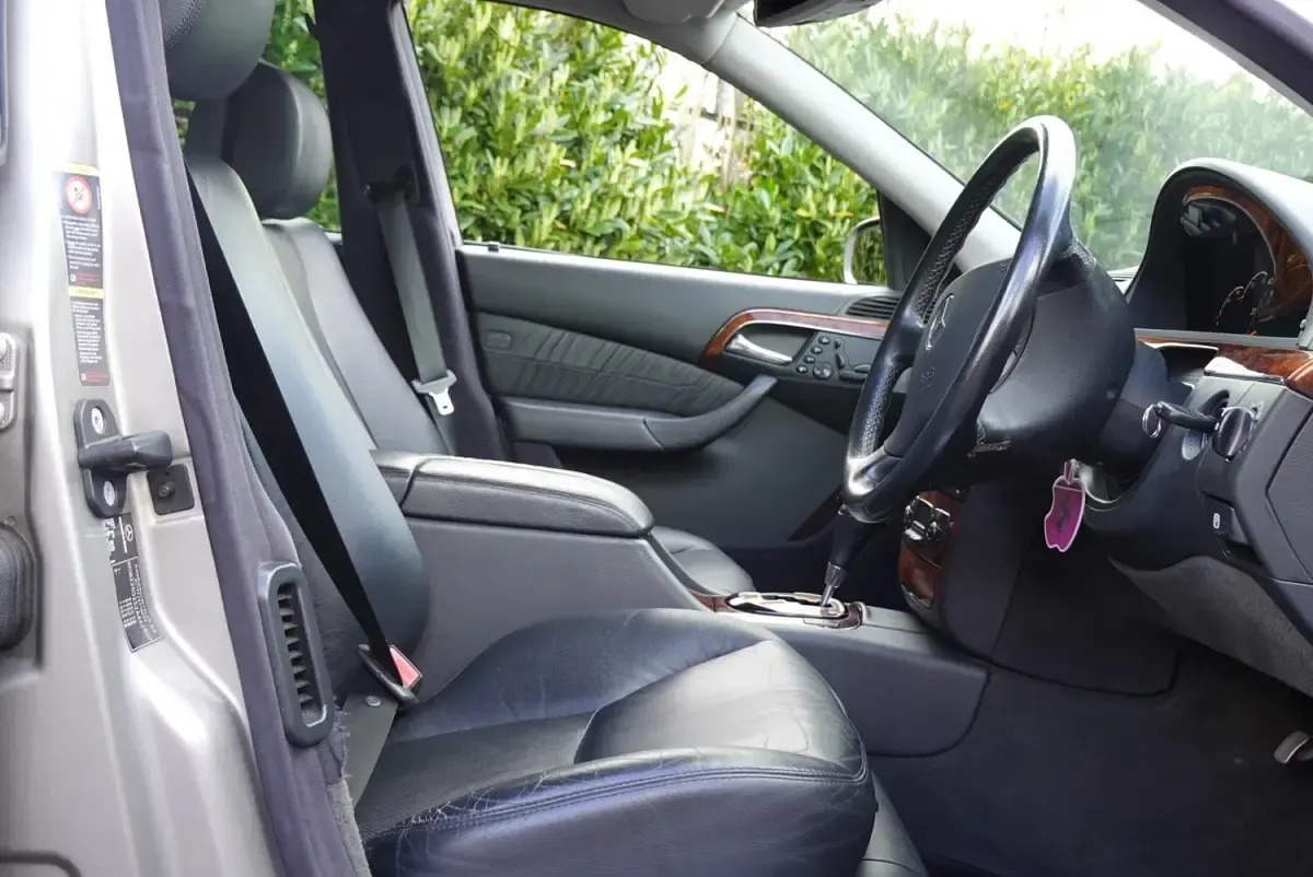 Used Mercedes S320 2005 Silver Sedan