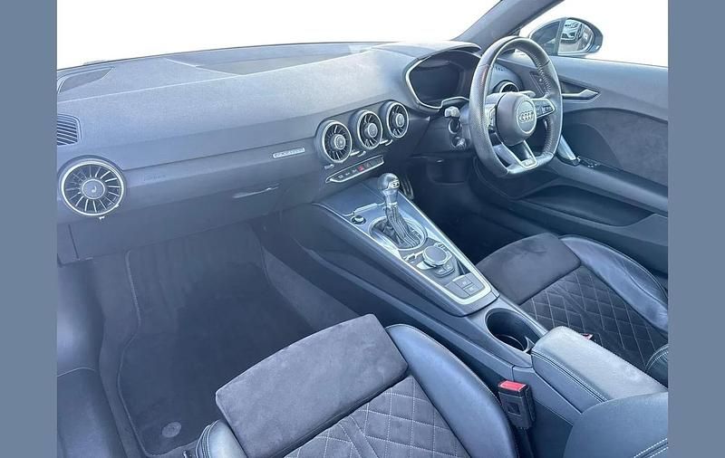 Used Audi TT Black Edition 245 HP (180 kW) 2019 Black Coupe