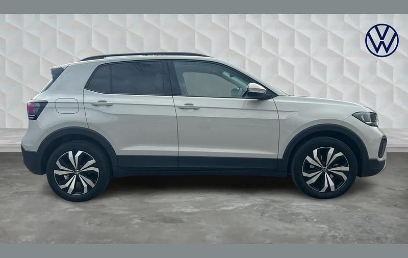 Usado VW T-Cross Match 113 HP (83 kW) 2025 Cinzento SUV
