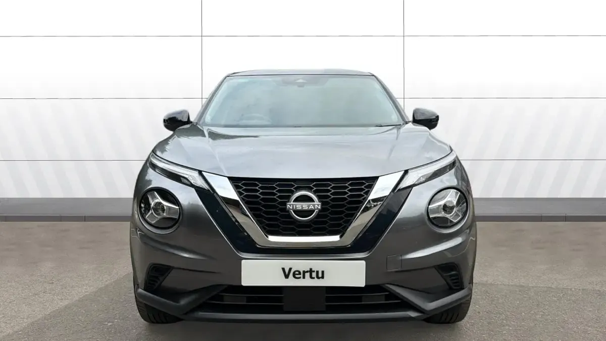 Used Nissan Juke Acenta 114 HP (83 kW) 2023 Grey SUV