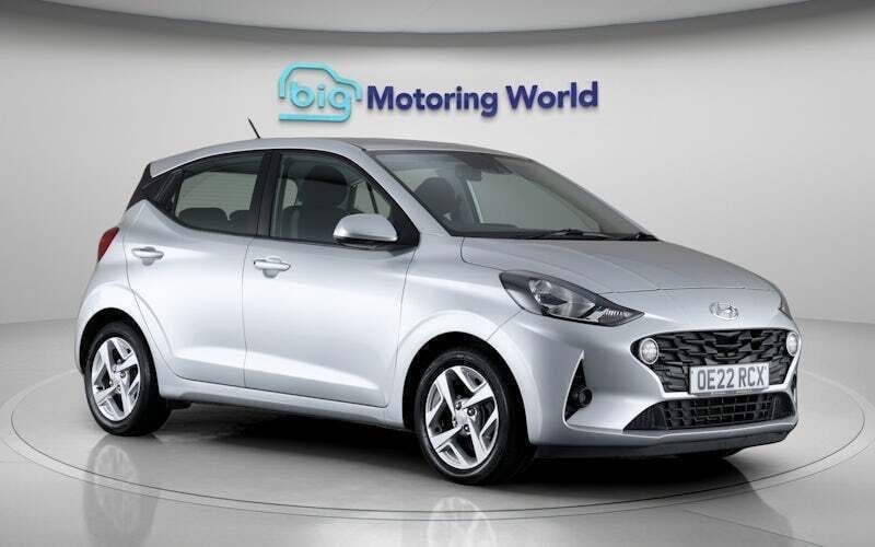Used 2022 Hyundai i10 SE Hatchback | £11,900 (Fair price) - Image 1/4