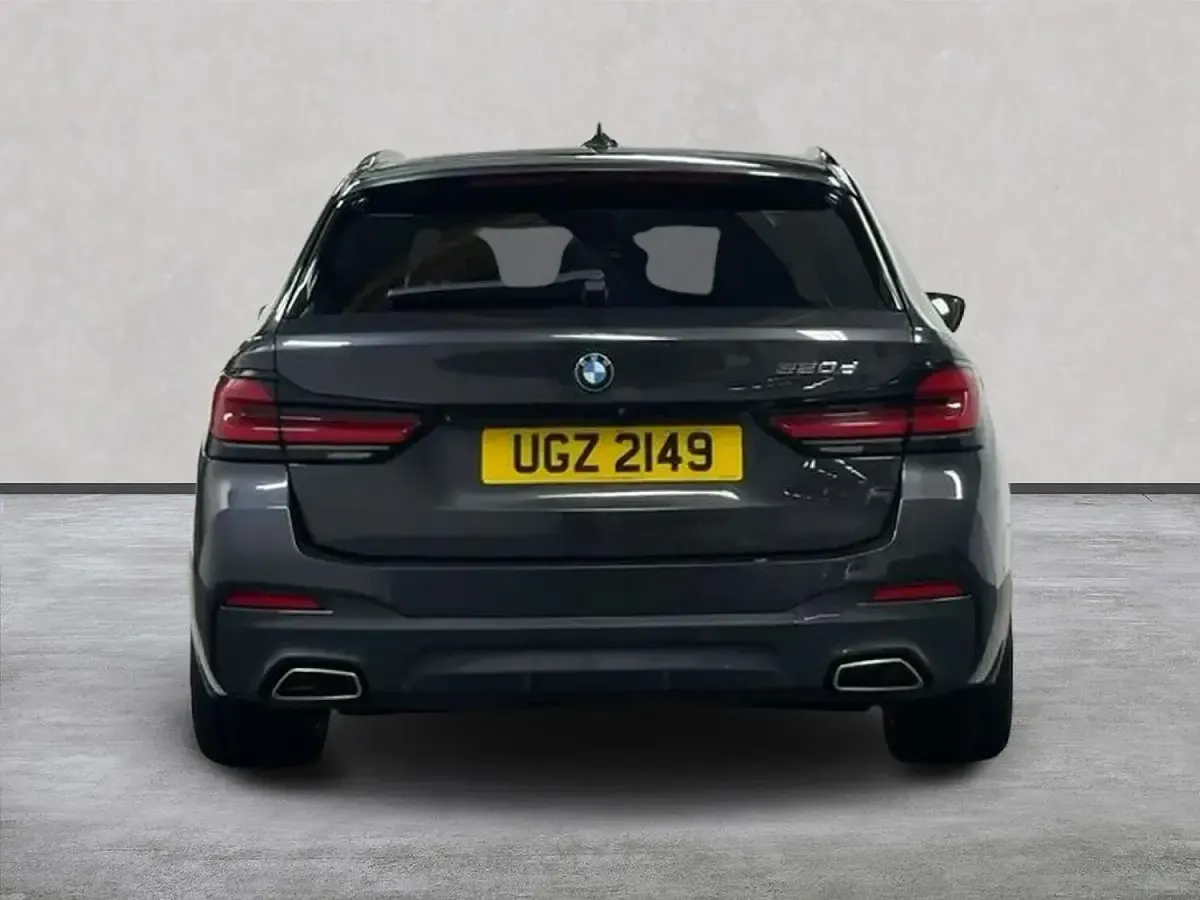 Used BMW 520 M Sport 190 HP (139 kW) 2021 Grey Estate