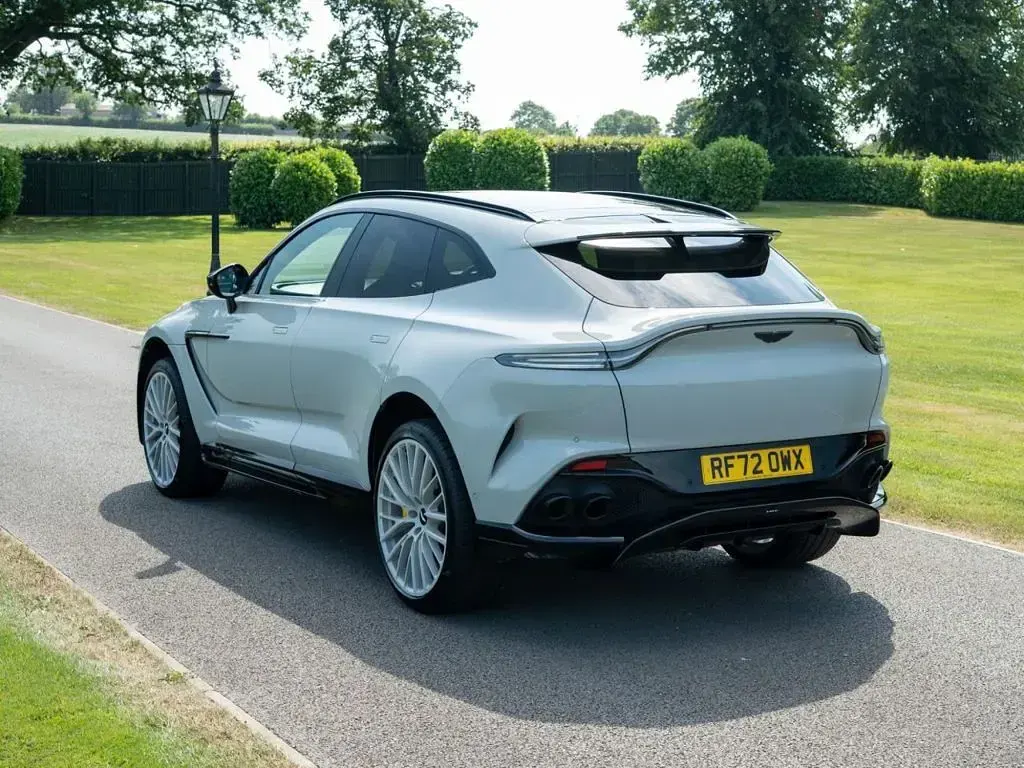 Used Aston Martin DBX 707 HP (519 kW) 2022 Grey SUV