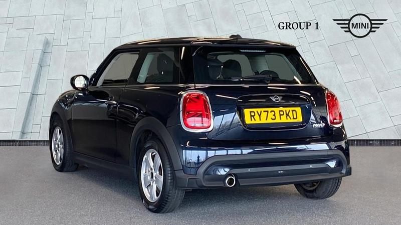 Used Mini Cooper Classic 134 HP (98 kW) 2023 Black Hatchback