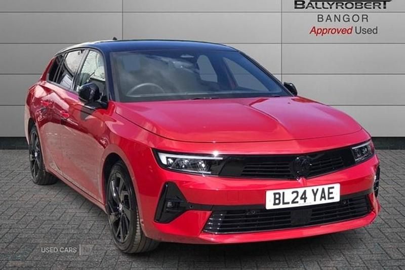 Red Used 2024 Vauxhall Astra Estate | £19,995 (Good price) - Image 1/1