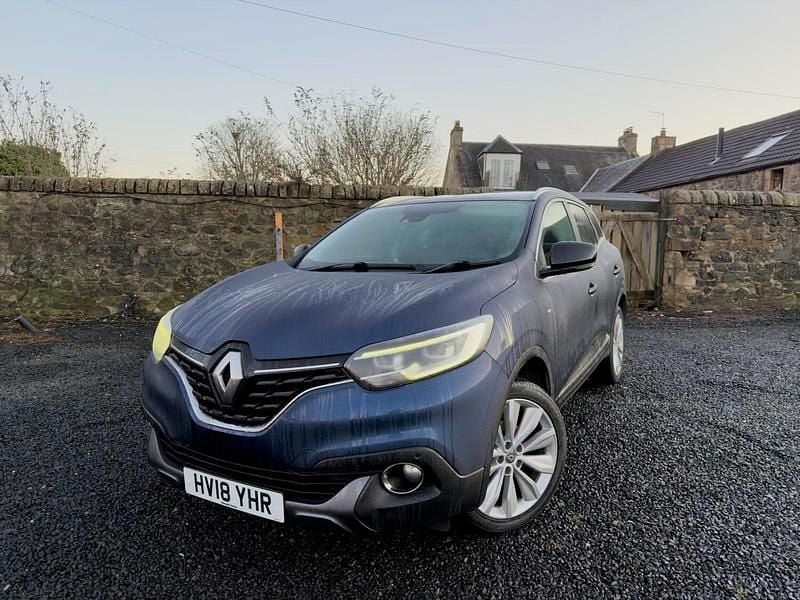 Blue Used 2018 Renault Kadjar Signature SUV | £7,495 (Good price) - Image 1/4