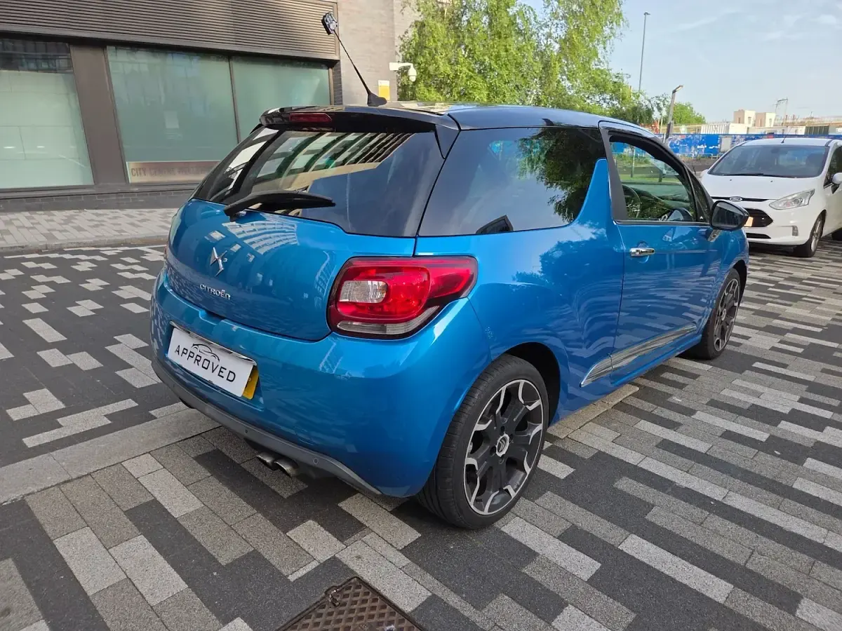 Used Citroën DS3 110 HP (80 kW) 2011 Blue Hatchback