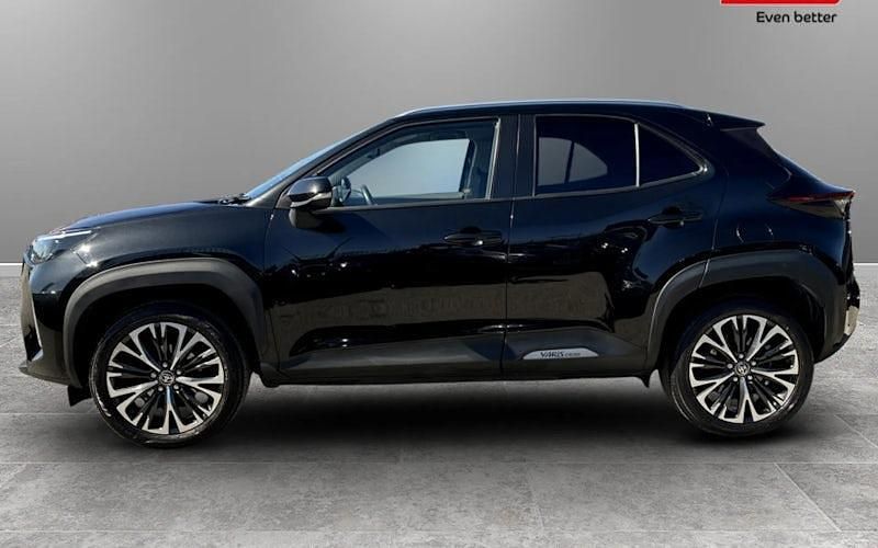 Used Toyota Yaris Hybrid 116 HP (85 kW) 2025 Estate