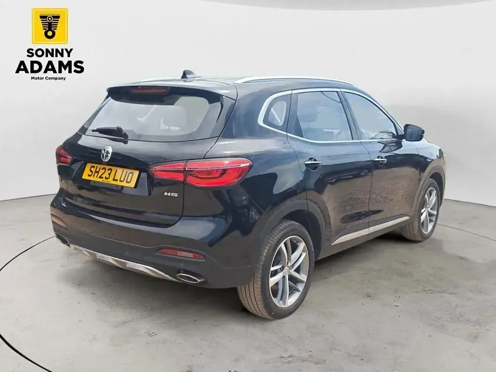 Used MG HS Excite 162 HP (119 kW) 2023 Black SUV
