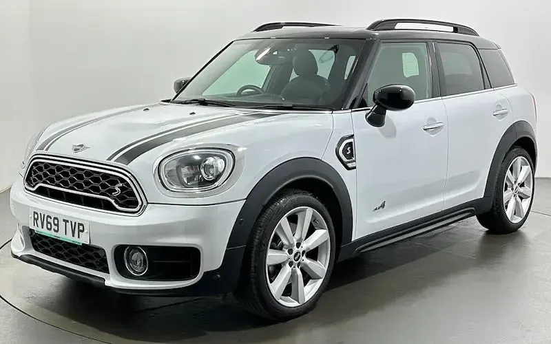 Used Mini Cooper S Exclusive 192 HP (141 kW) 2019 White Hatchback