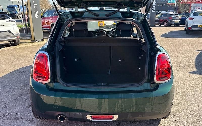 Used Mini Cooper Hatch 136 HP (100 kW) 2018 Green Hatchback