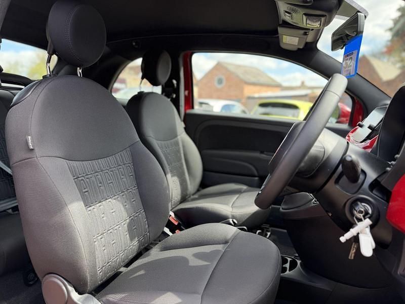 Used Fiat 500C S 70 HP (51 kW) 2024 Passadble red Cabriolet