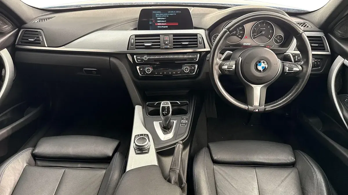 Used BMW 320 M Sport 187 HP (137 kW) 2018 Blue Estate