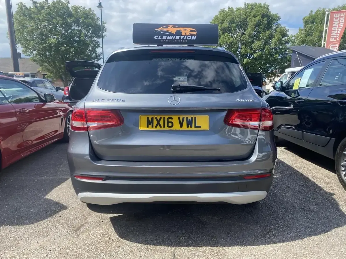 Used Mercedes GLC220 SE 167 HP (122 kW) 2016 Grey SUV