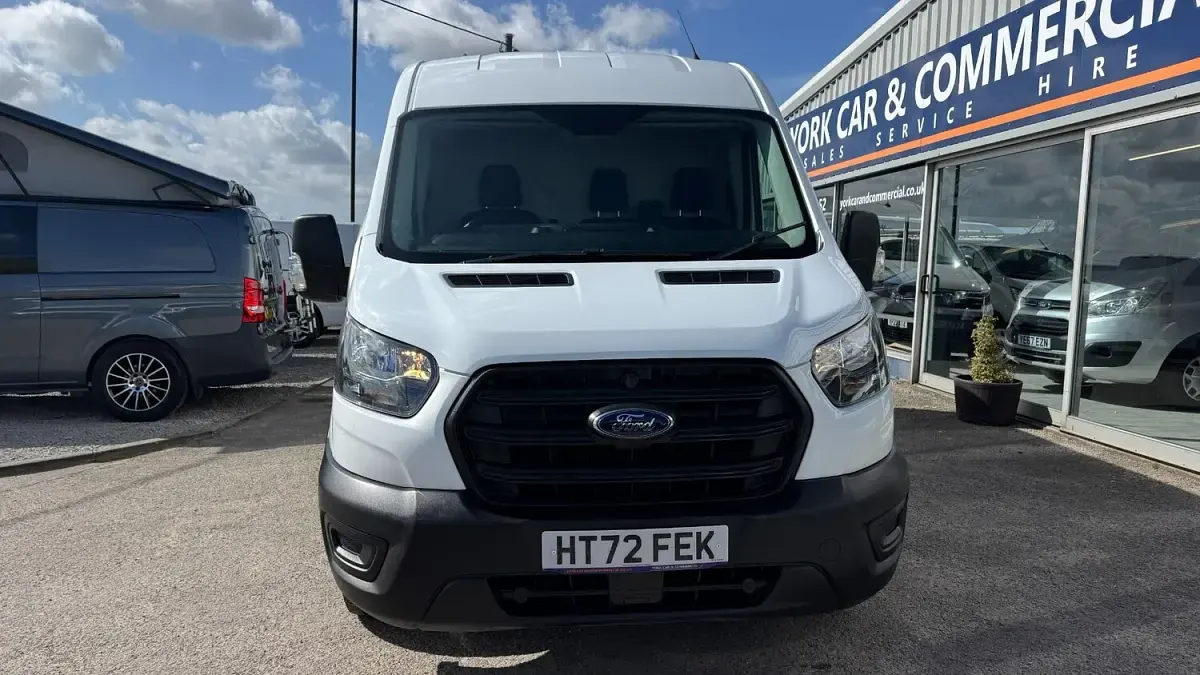 Used Ford Transit 130 HP (95 kW) 2023 White Van