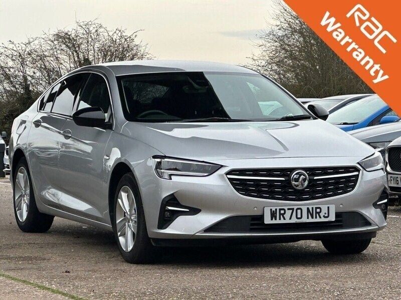 Silver Used 2020 Vauxhall Insignia SRi Hatchback | £9,500 (Good price) - Image 1/4
