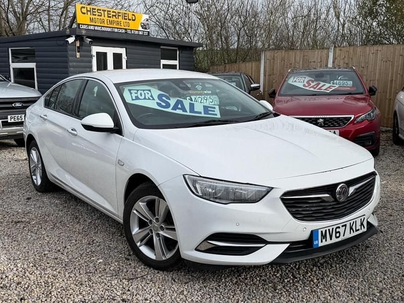 Used Vauxhall Insignia Sport 2017 White Hatchback