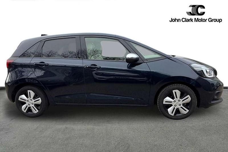 Used Honda Jazz Hybrid 107 HP (78 kW) 2021 Blue Hatchback
