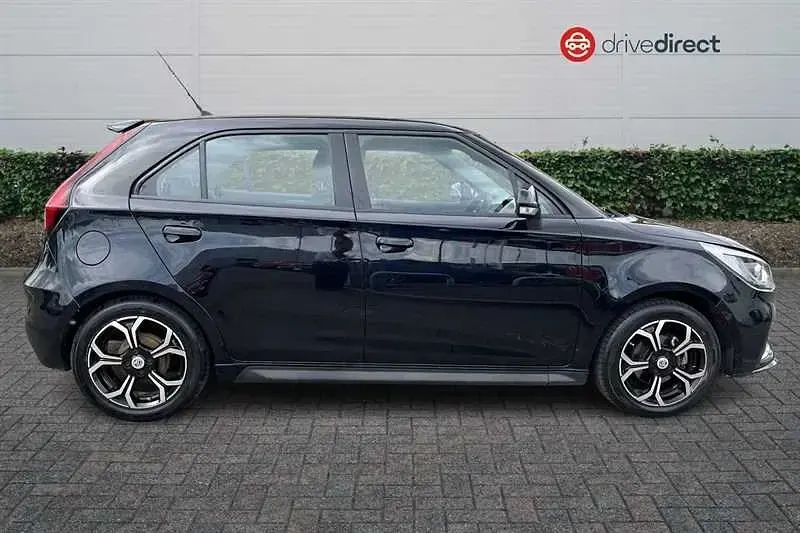 Usado MG MG3 Exclusive 106 CV (77 kW) 2023 Negro Utilitario