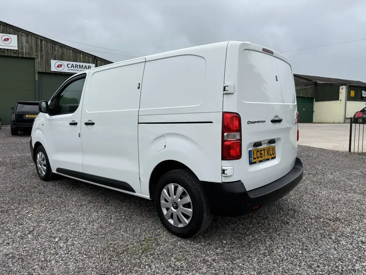 Used Citroën Dispatch 2017 White MPV