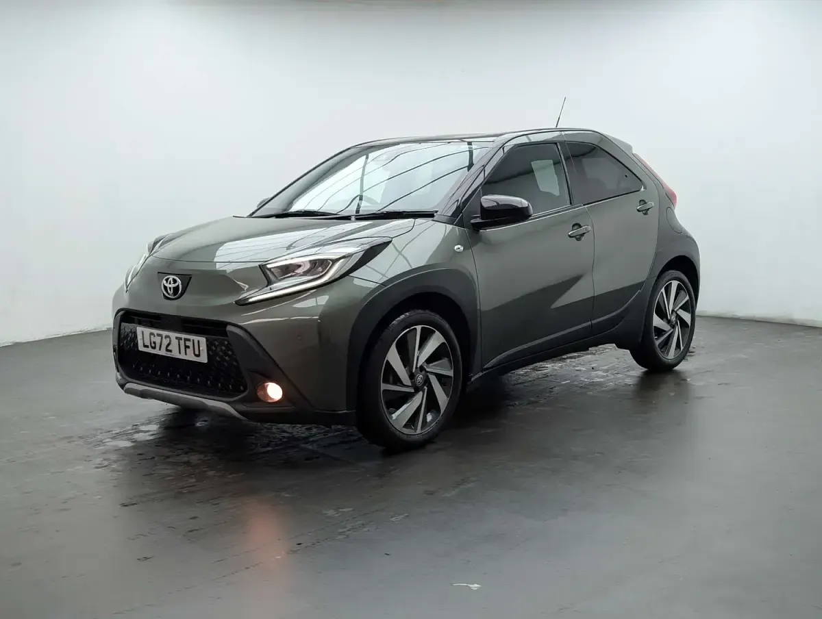 Used Toyota Aygo X 2022 Green SUV