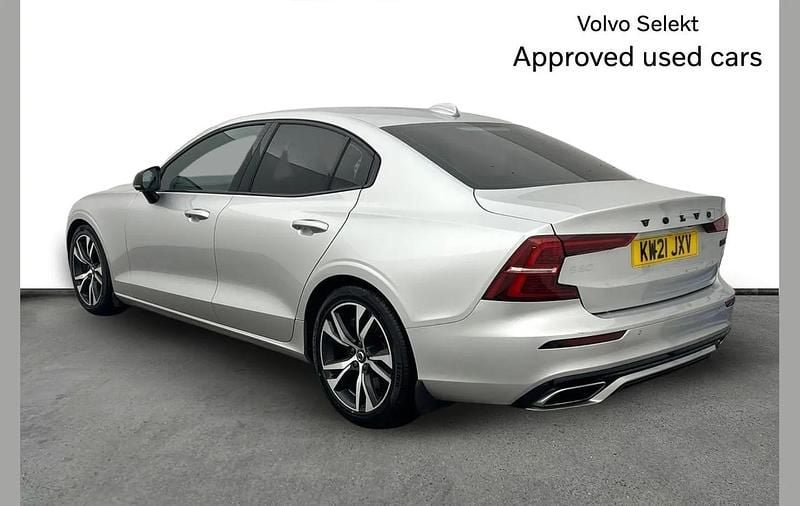Used Volvo S60 R-Design 250 HP (183 kW) 2021 Silver Sedan