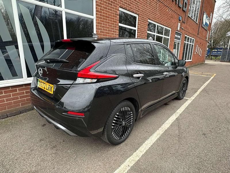 Used Nissan Leaf N-Connecta 110 kW (150 HP) 2022 Black Hatchback