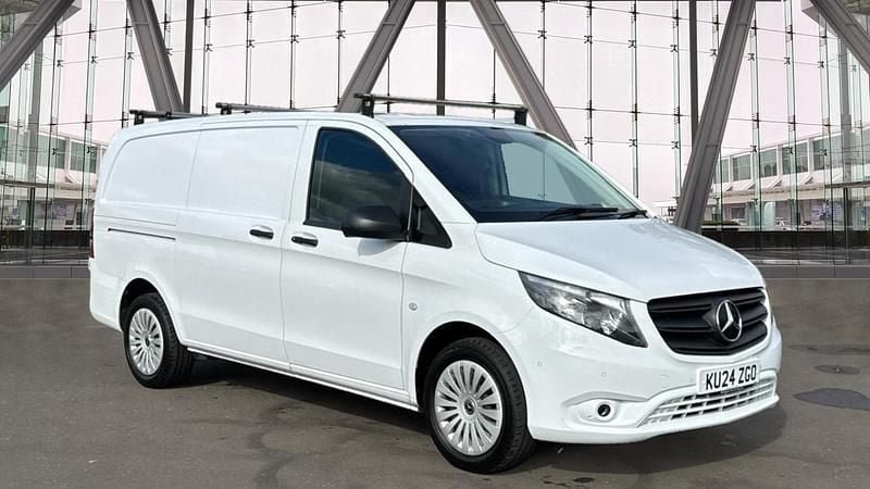 White Used 2024 Mercedes Vito Progressive MPV | £24,695 (Fair price) - Image 1/4