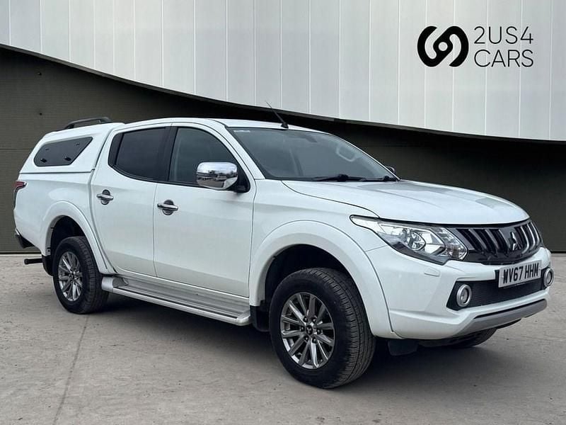Used Mitsubishi L200 178 HP (130 kW) 2017 White Pickup