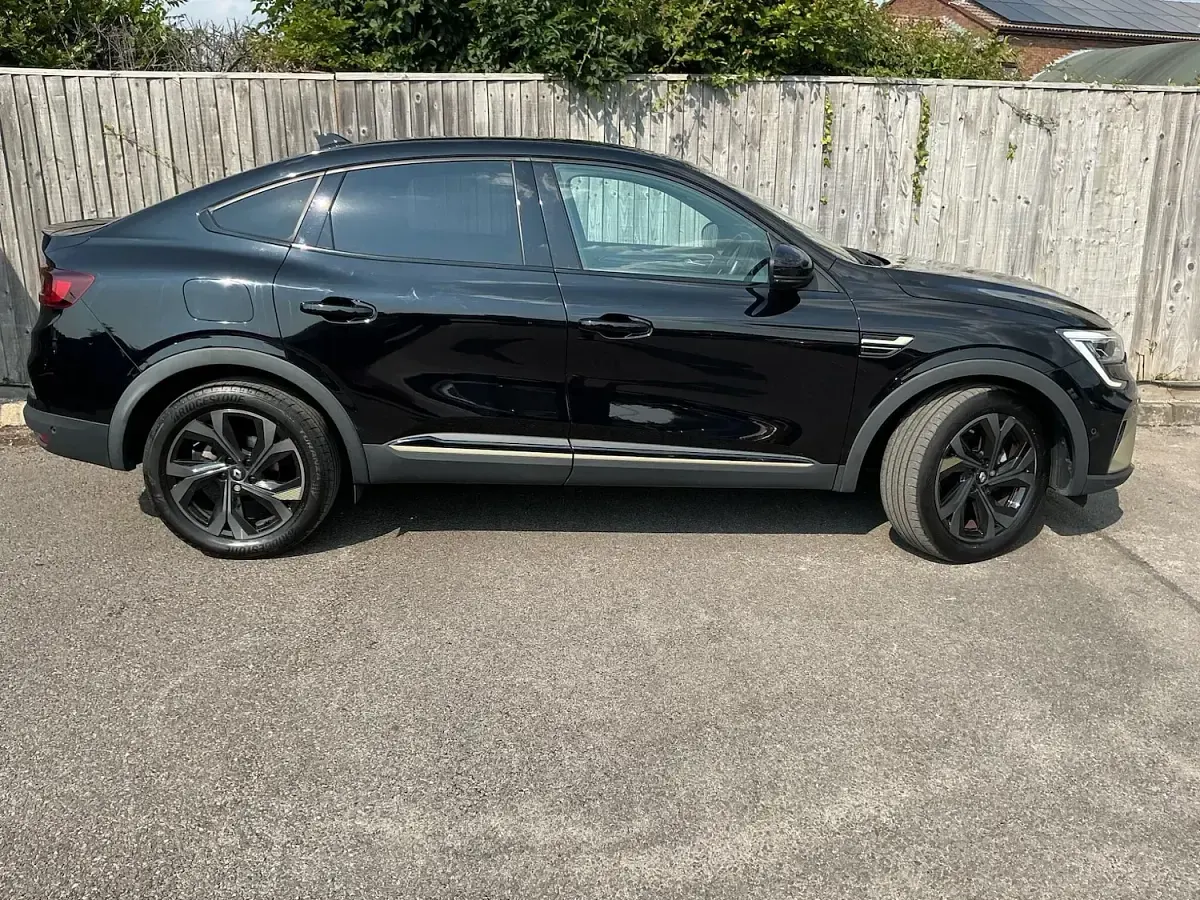 Used Renault Arkana Engineered 2023 Black SUV