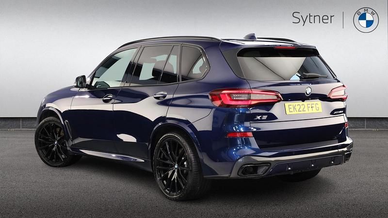 Used BMW X5 M Sport 335 HP (246 kW) 2022 Blue SUV
