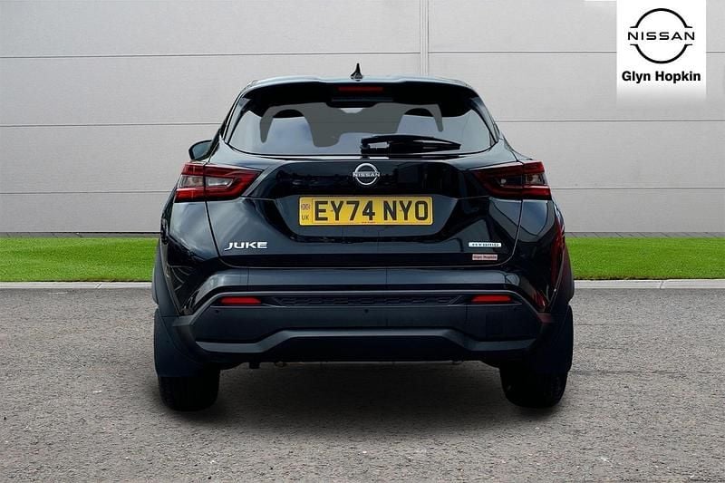 Used Nissan Juke N-Connecta 143 HP (105 kW) 2024 Black SUV