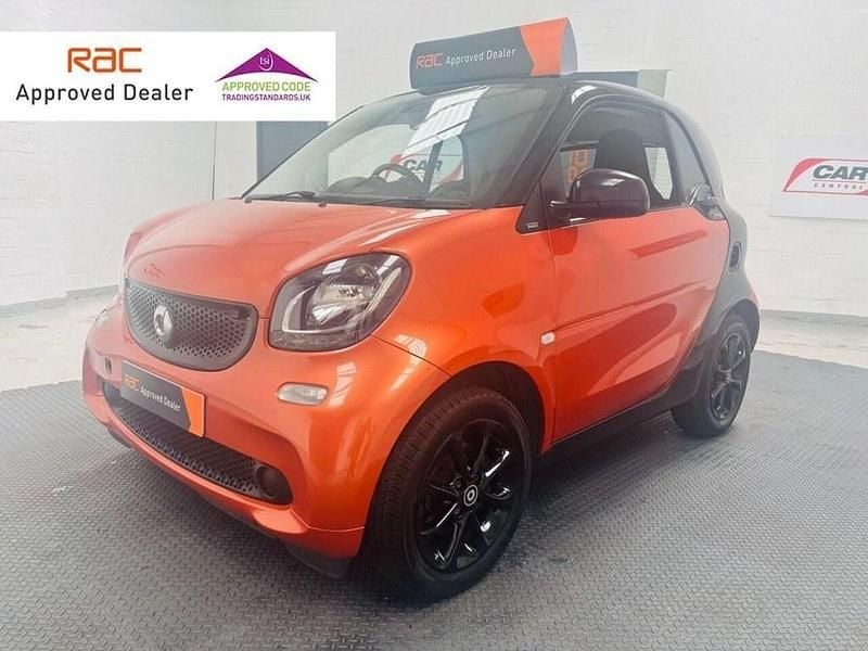 Orange Used 2016 Smart ForTwo Coupé Passion Coupe | £5,000 (Good price) - Image 1/4