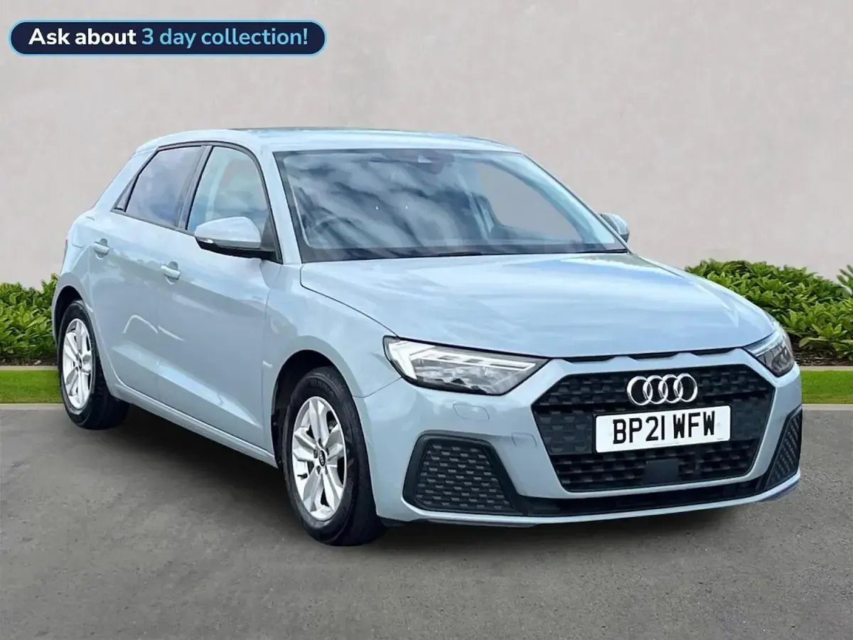 Usado Audi A1 Premium 94 HP (69 kW) 2021 Cinzento SUV