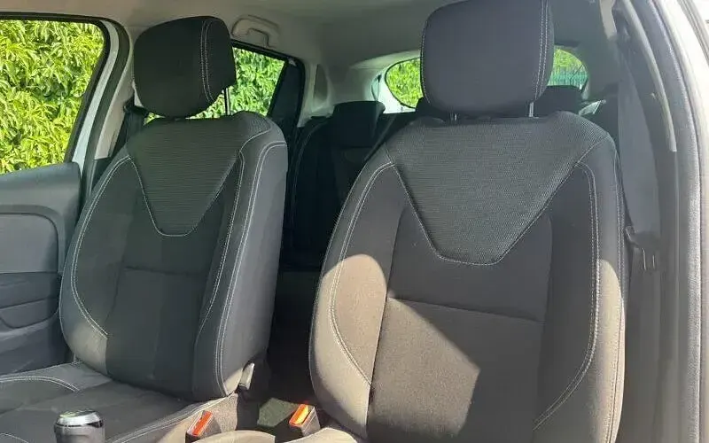 Used Renault Clio Iconic 90 HP (66 kW) 2019 Hatchback