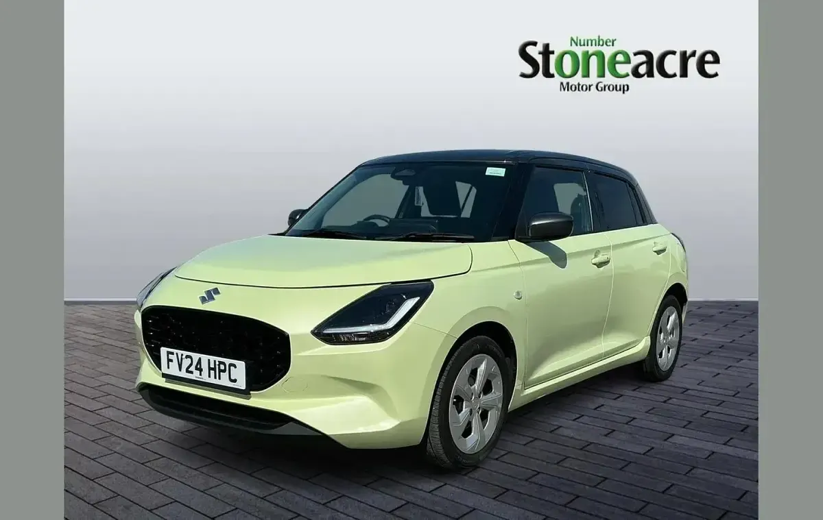 Used Suzuki Swift 82 HP (60 kW) 2024 Yellow Hatchback