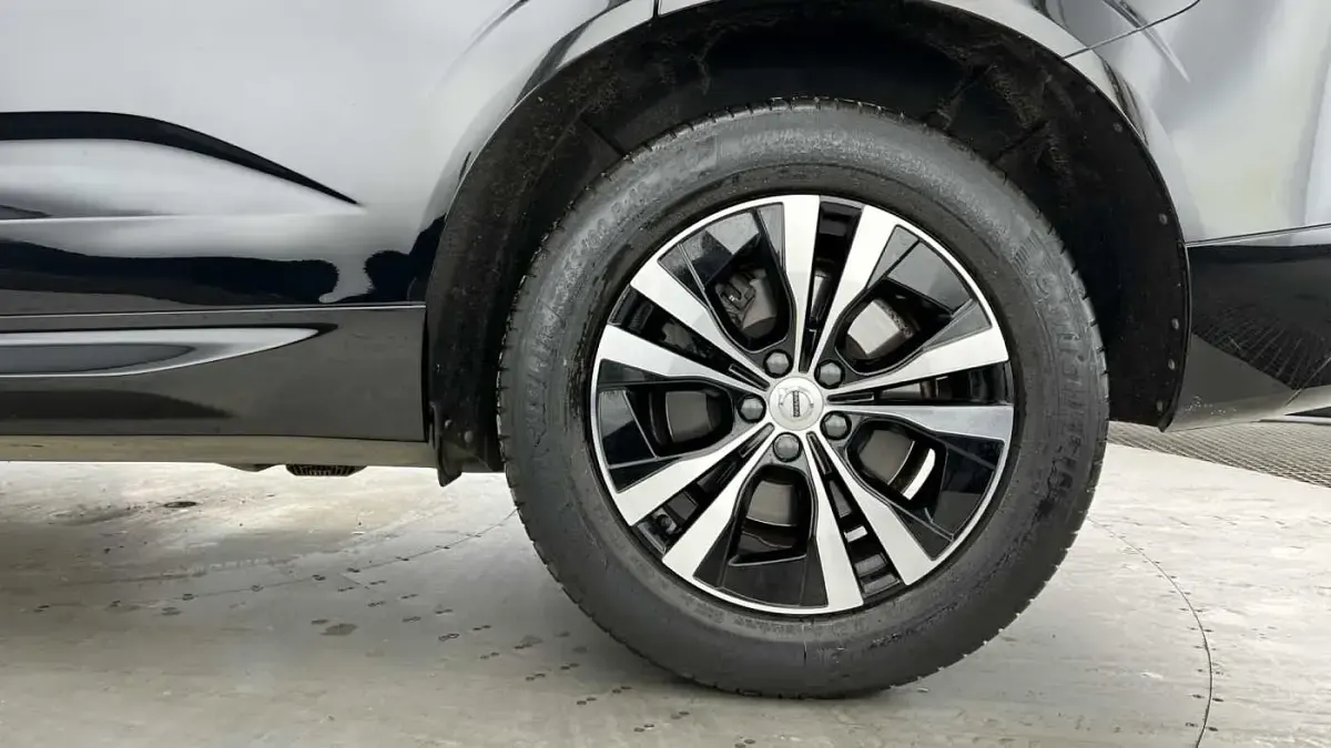 Used Volvo XC60 Core 247 HP (181 kW) 2024 SUV