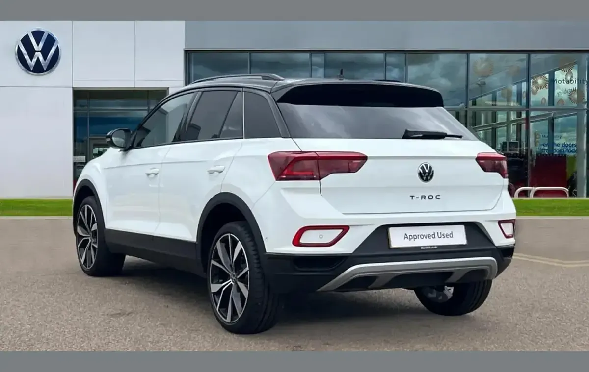 Ny VW T-Roc Cabriolet Design 147 HK (108 kW) 2026 Vit SUV