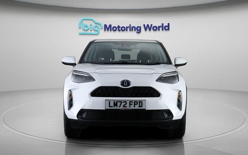 Used Toyota Yaris Hybrid 116 HP (85 kW) 2026 Estate