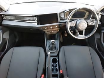 Używany Audi A1 Design 116 KM (85 kW) 2019 Czarny SUV